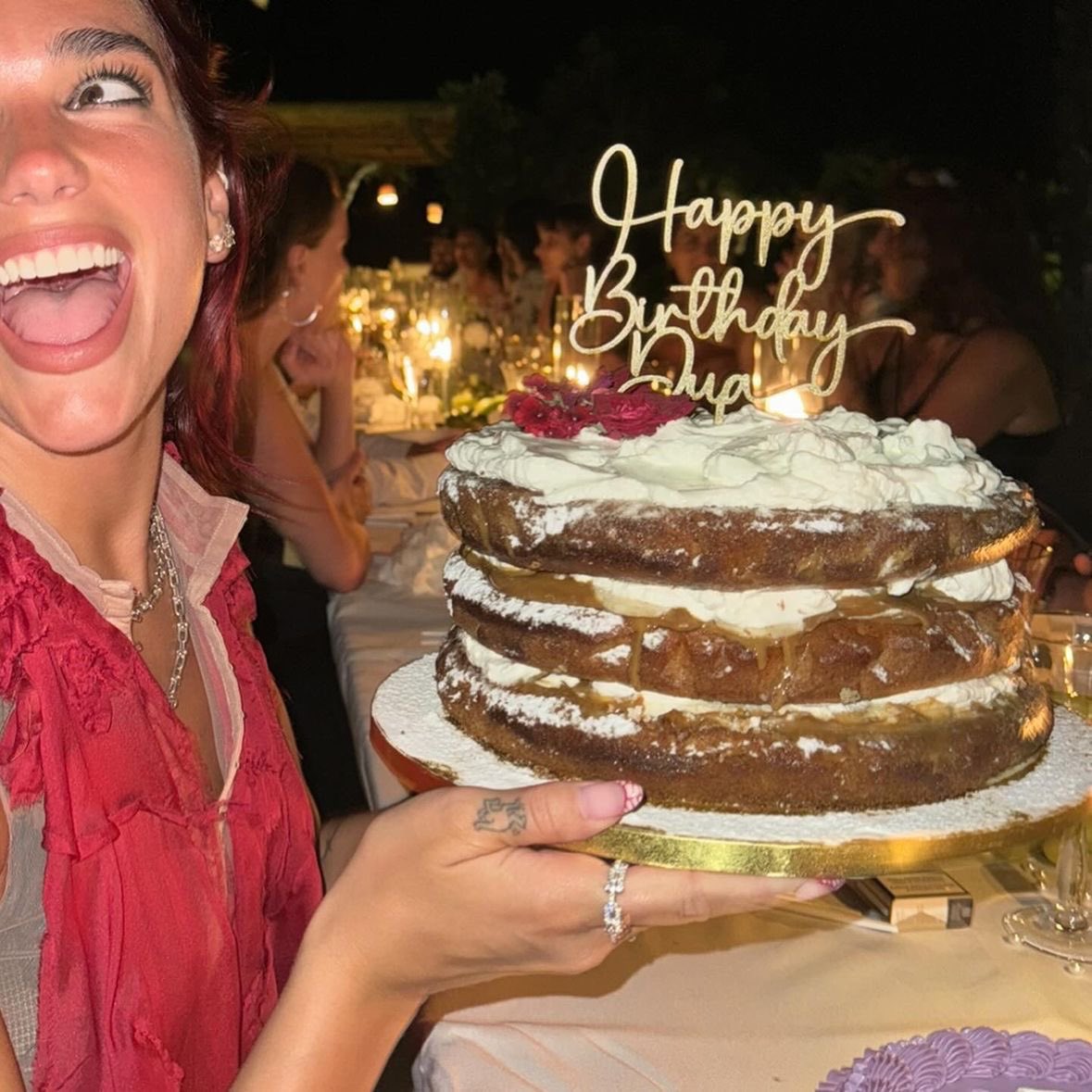 HOY CUMPLE 30 AÑOS NUESTRA REINA DUA LIPA 🎂❤️