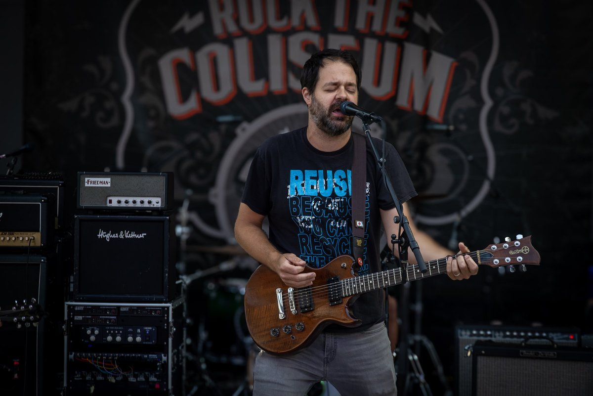 Rock the Coliseum tweet media