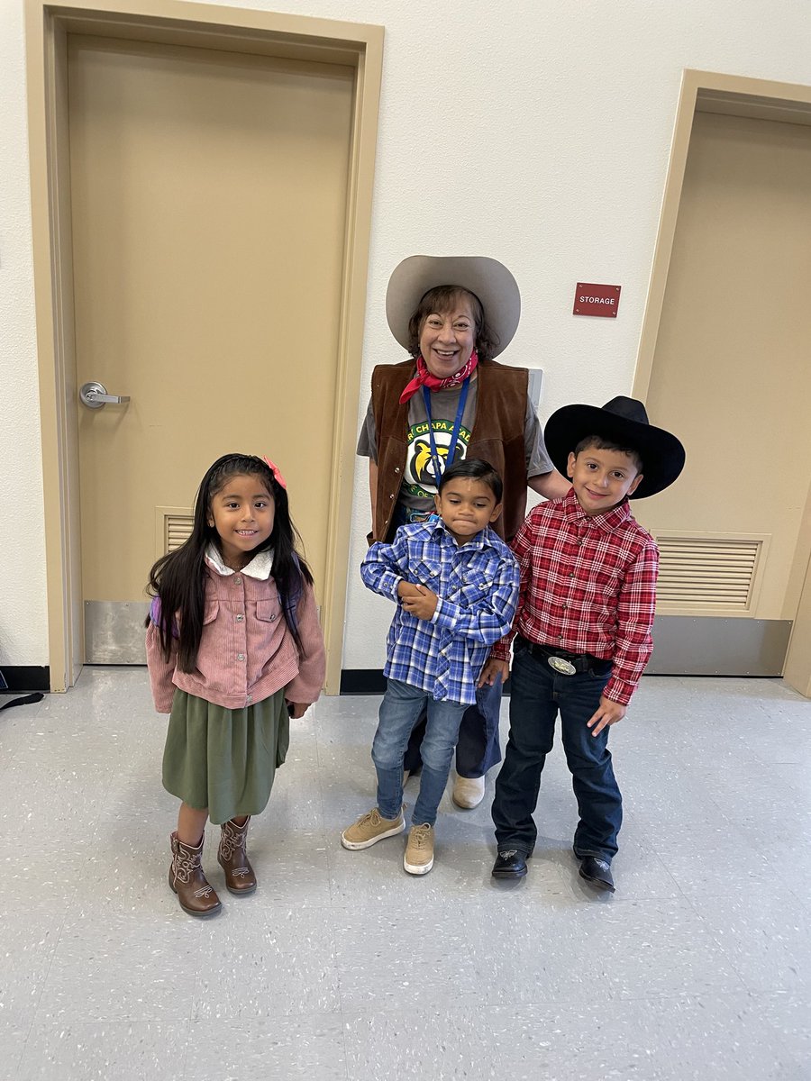 Mary Chapa Academy tweet media