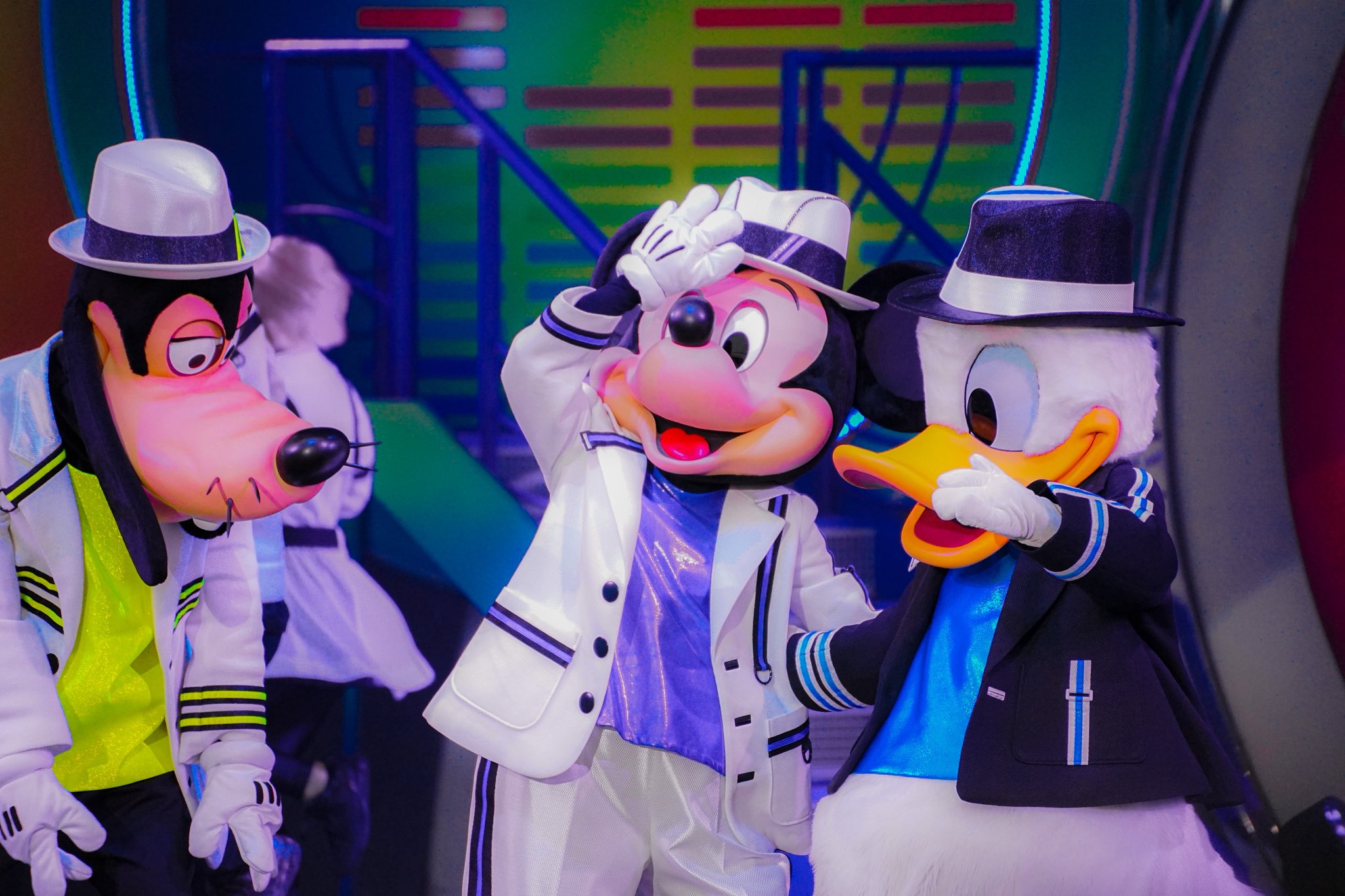 ディズニー好き♡ 𝚁𝟽.𝟻.𝟷𝟾 誕生日に、一番大好きな場所𝙳𝚒𝚜𝚗𝚎𝚢で