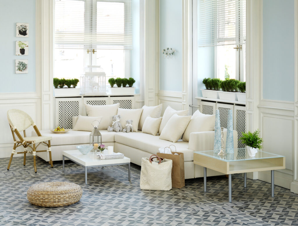 shonufbee's tweet photo. If you're updating or choosing new floors, this post offers 11 inspiring designs to get you started. Color, texture, pattern, and quality are key to achieving a fabulous result.
 https://t.co/QuPWVuerzJ https://t.co/eaY3Pi5knQ