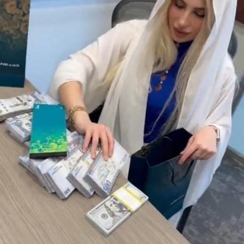 mkteBalwleed's tweet photo. سيتم تسجيلك في الشيك... بعد  ساعه 

لقد تمت الإشارة إليك من قبل مكتب الأمير الوليد بن طلال لقد تم اختيارك ضمن المستفيدين سيتم مساعدتك مبلغ590.00.000الف ريال💸

كل إلي عليك
-ريتويت🔃
-أكتب تم
-تابعني @mkteBalwleed
-سجل إسمك ورقم جوالك في الخاص💬 https://t.co/Tw36OpCt6Y