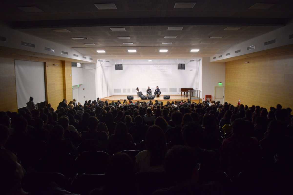 UNCCCYP's tweet image. 📸Ultima noche de la XIX Edicion "Te amo, te odio, ¡dame mas!  @guidocoll @PabloDurio #ciclodecineypsicoanalisis #UNC  #mentesinrecuerdos #amoryduelo