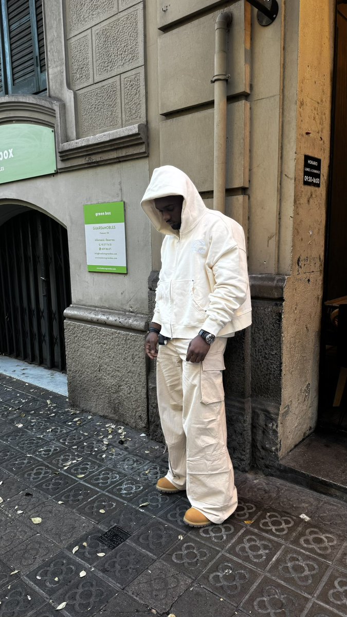 Im not in competition wit u niggas , I blow your kitty #ForeverGG💙