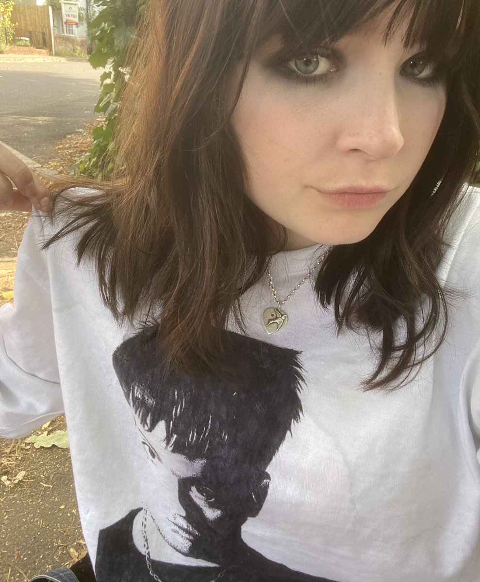 Mabel ☾ 𖤓 ✿ tweet media