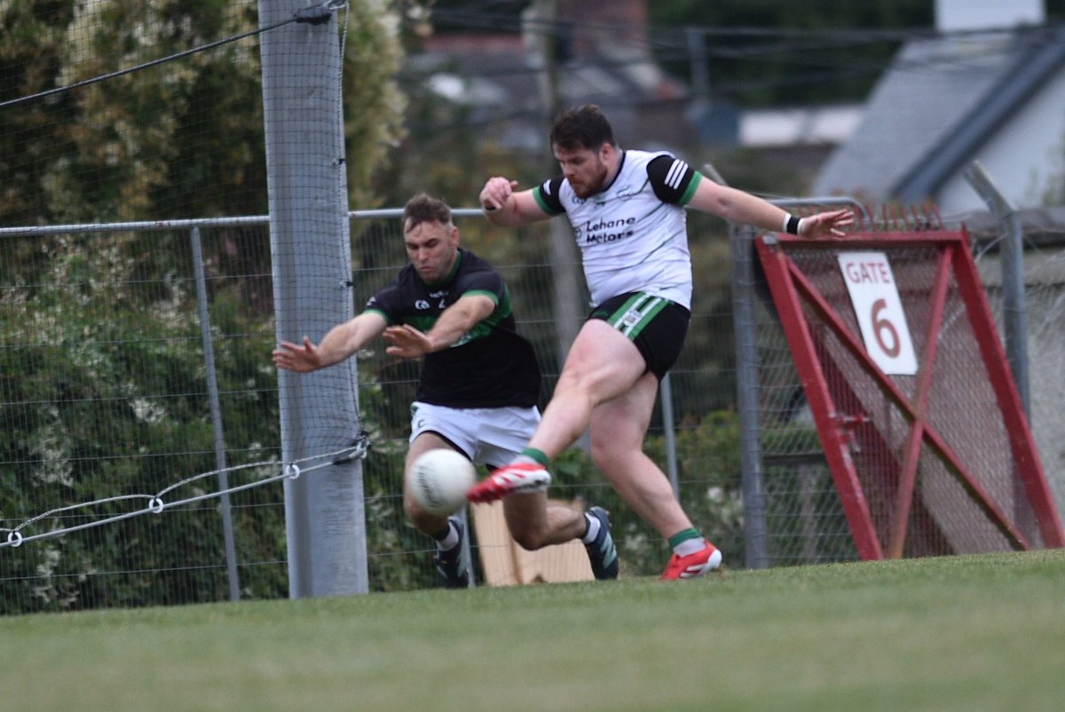 Nemo remain unbeaten with victory over Douglas 

🏆 <a href="/OfficialCorkGAA/">Cork GAA</a> <a href="/mig_ie/">McCarthy Insurance Group</a> Premier Senior Football Championship R2
🏟️ Pairc Ui Rinn 
⏰ FT

⚫️🟢 <a href="/NemoRangersGAA/">NemoRangersGAA</a> 1-15
⚫️⚪️🟢 <a href="/DouglasGAAClub/">DouglasGAAClub</a> 1-07

A few pics …