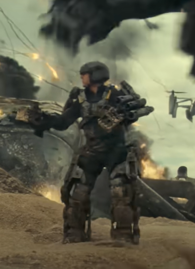 oyutir's tweet photo. Lo único que no me gusta de Edge of Tomorrow son las armaduras. ESTÁN DEL NABO, y además, nada que ver con su diseño como para que sea práctico y pelear. Se mueven todos torpes. https://t.co/jzi7Vau5HY