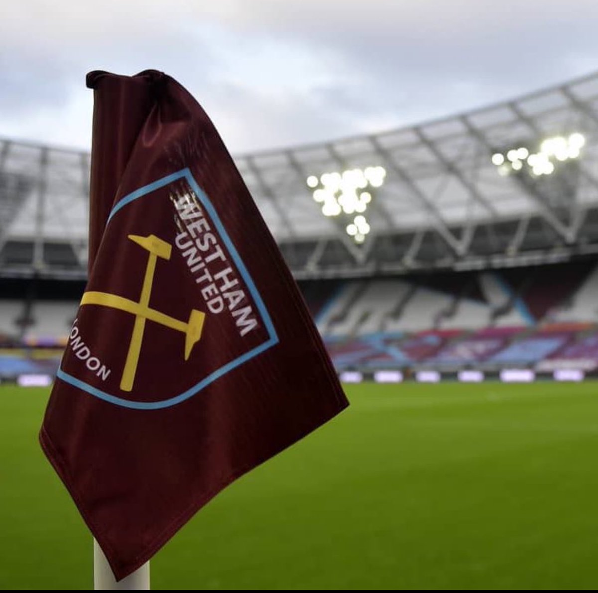 #WHUCHE 17th wealthiest circus club off the world . Muppets #sullivanout