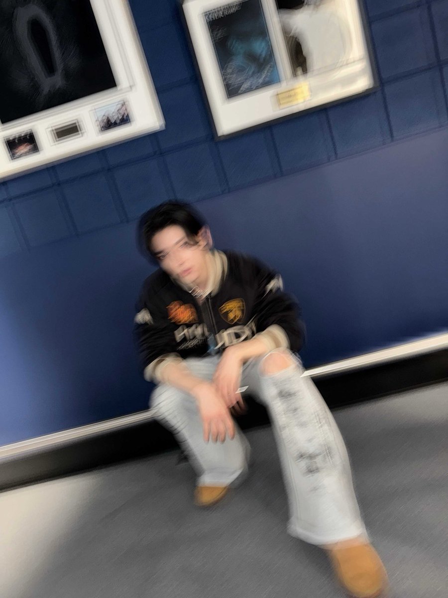 enhypenweverse's tweet photo. [ #제이크’s Post ] 250823

#JAKE: 🫶

@ENHYPEN_members @ENHYPEN #ENHYPEN #엔하이픈 https://t.co/jQ5T8dWGRf