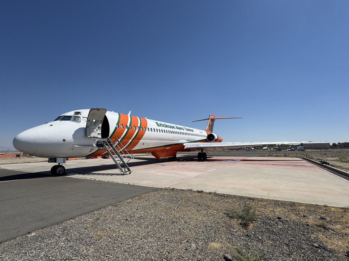 Angeles_NF's tweet image. #WillowFire Kern County 

Angeles NF’s Fox Field is launching AirAttack 51 and Tanker 103 to support Kern County Fire Dept with a brush fire.

@kerncountyfire