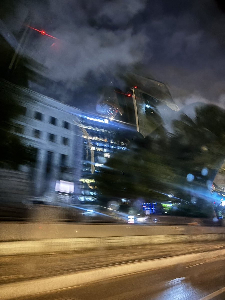 All a haze
#Mumbai #MumbaiRains