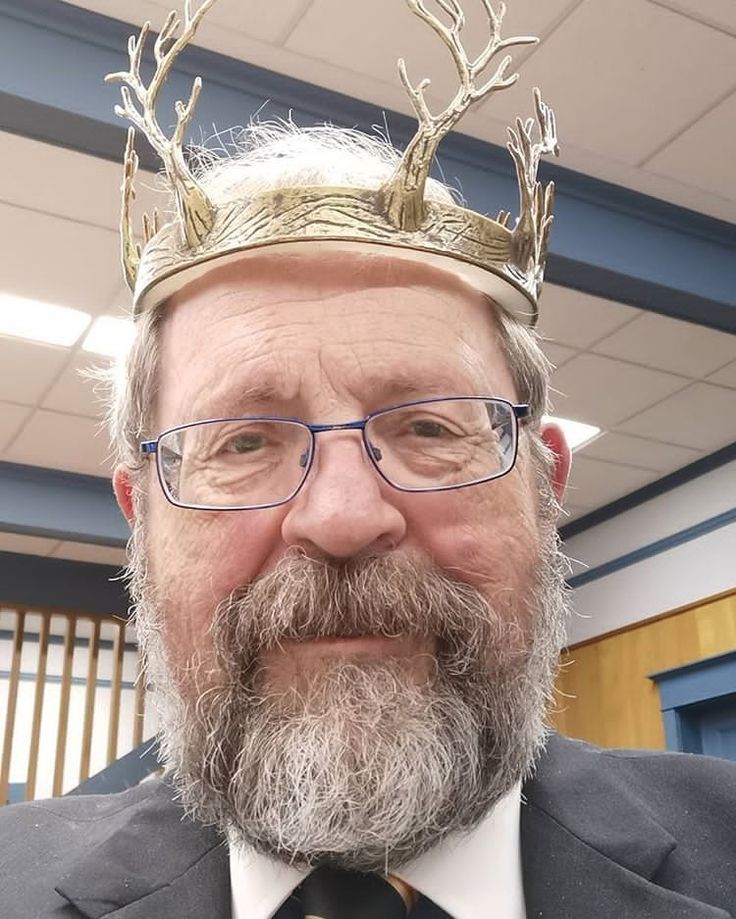 MccormickGrant's tweet photo. Woe to my useless shepherd, who abandons the flock! May the sword strike his arm and his right eye! May his arm be completely withered, and his right eye completely blind🪬🔺🦉 https://t.co/96GVbQWMsV