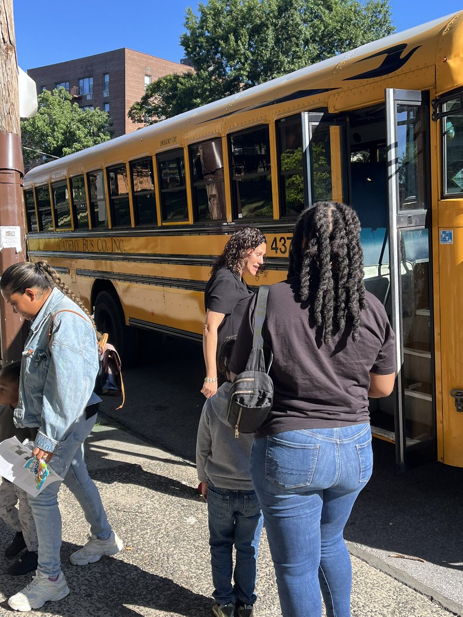 Principal Lourdes Cruz @ Montessori 27 tweet media