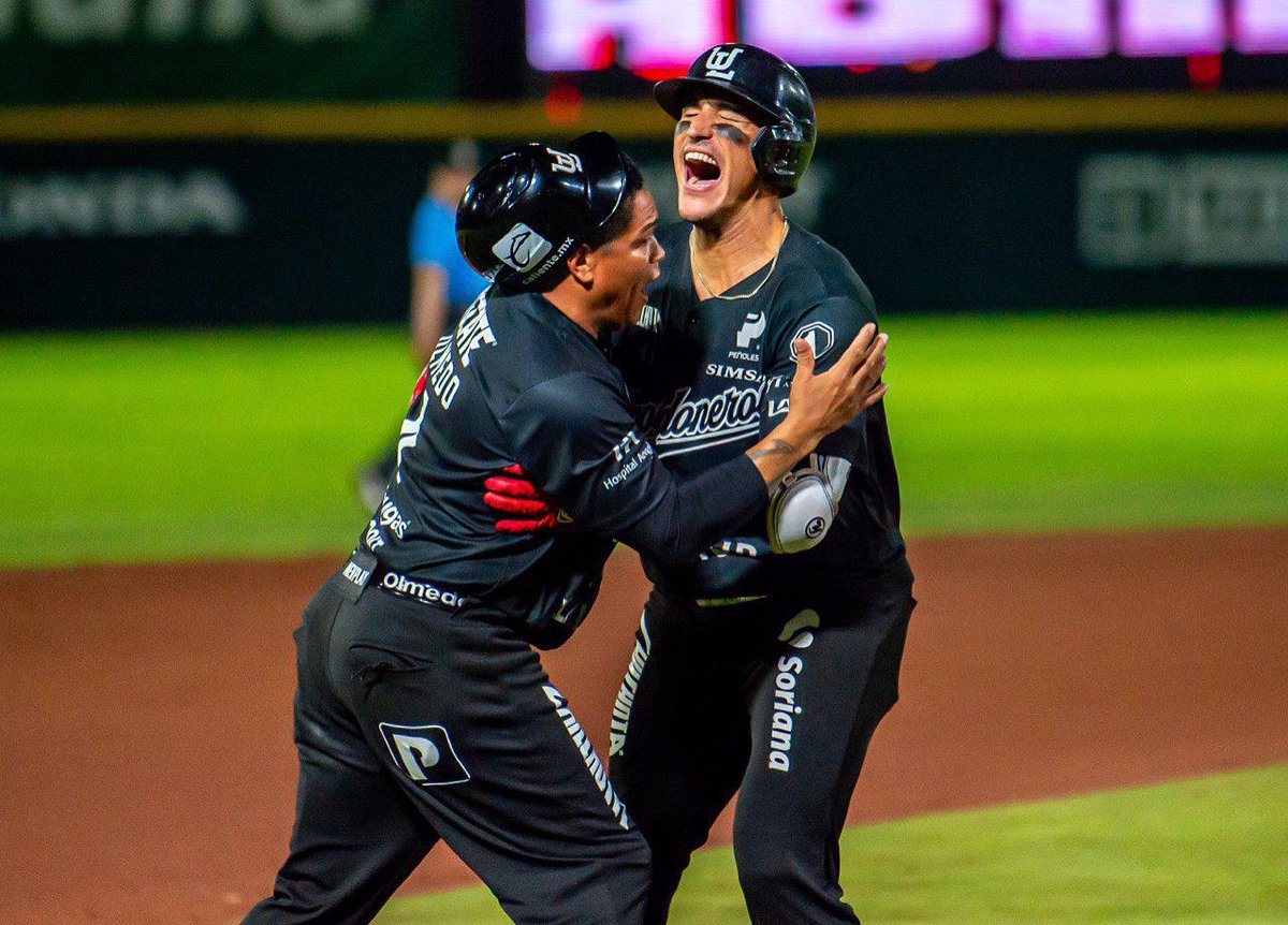 En la Laguna sabemos pelear, sabemos sobreponernos a la adversidad, tenemos espíritu de lucha.
Lo principal es que <a href="/AlgodonerosUL/">Algodoneros Unión Laguna</a> tiene la calidad y el amor por su afición
Vamos con todo y por todo
👊⚾️🙏