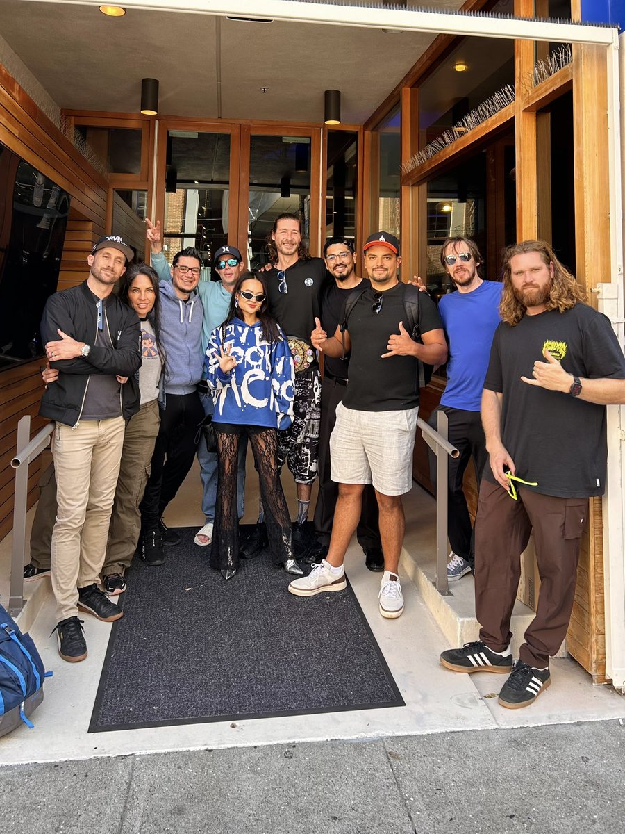 yanyanista's tweet photo. .@onchainsf just getting started, already packed w based vibes. so good seeing all the frens again 🟦 

@BasedBusterCoin @BaseJunkie_ @kryptokat2022 @cap10onchain @AllYourBase_AYB https://t.co/1alz8PtTvV