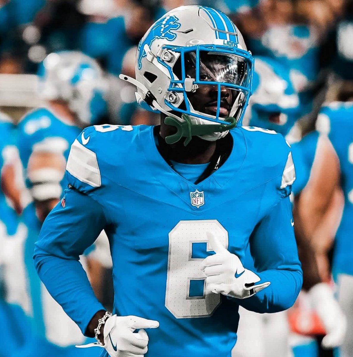 𝔗𝔥𝔢 𝔇𝔢𝔱𝔯𝔬𝔦𝔱 𝔗𝔦𝔪𝔢𝔰 📰 (@the_det_times) on Twitter photo Lions CB DJ Reed on Terrion Arnold:
“TA (Terrion Arnold), personality-wise, one of the most confident guys that I’ve been around"
High praise 🙌
(via: <a href="/DetroitPodcast/">DetroitSportsPodcast</a>) Lions CB DJ Reed on Terrion Arnold:
“TA (Terrion Arnold), personality-wise, one of the most confident guys that I’ve been around"
High praise 🙌
(via: <a href="/DetroitPodcast/">DetroitSportsPodcast</a>)