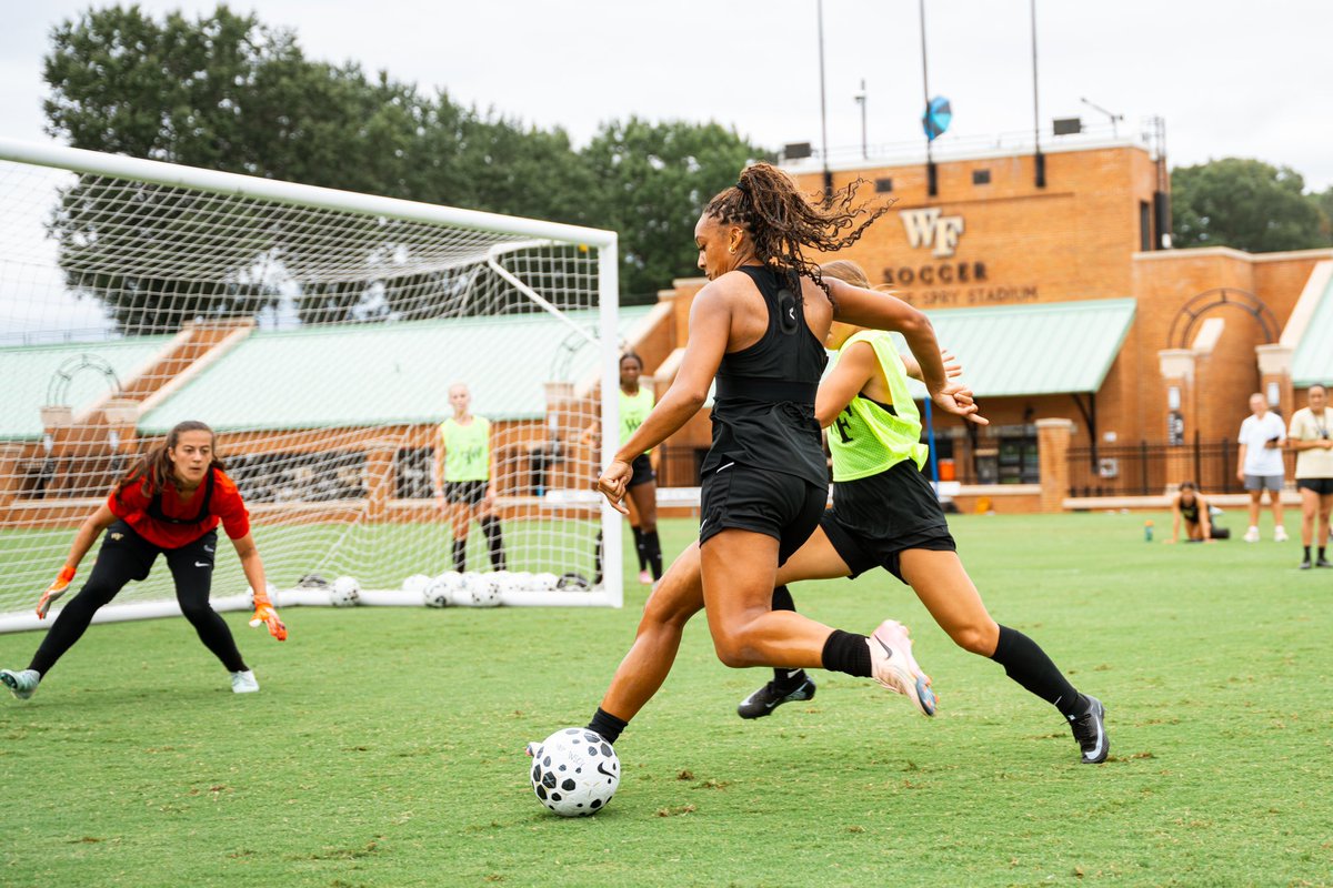 Wake Women's Soccer tweet media