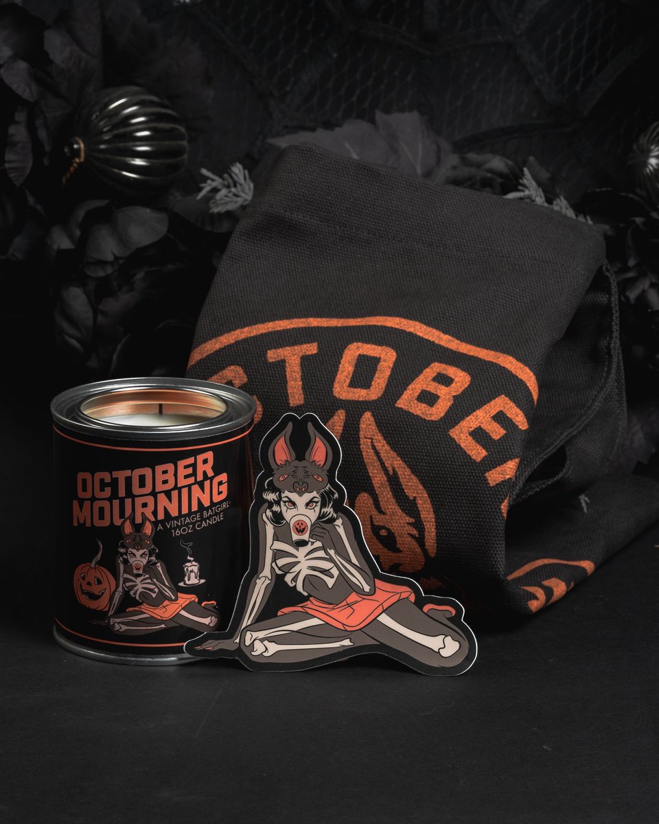 AFTRHRSFN's tweet photo. New drop is out. https://t.co/EVMPipHeNs Grab yours today what’s left of the midsummer scream drop. #candle #totebag #tote #streetwear #StreetStyle #screenprint #artist  #art https://t.co/ygtjFrfwAn