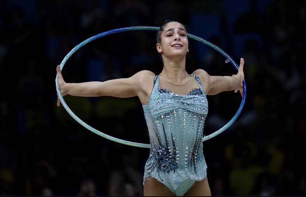 Sofía es artístico, ejecución y dificultad. 
Sofía ES la rítmica.
Sofía es BRONCE MUNDIAL.

#RHYWorlds2025 #WChRio2025