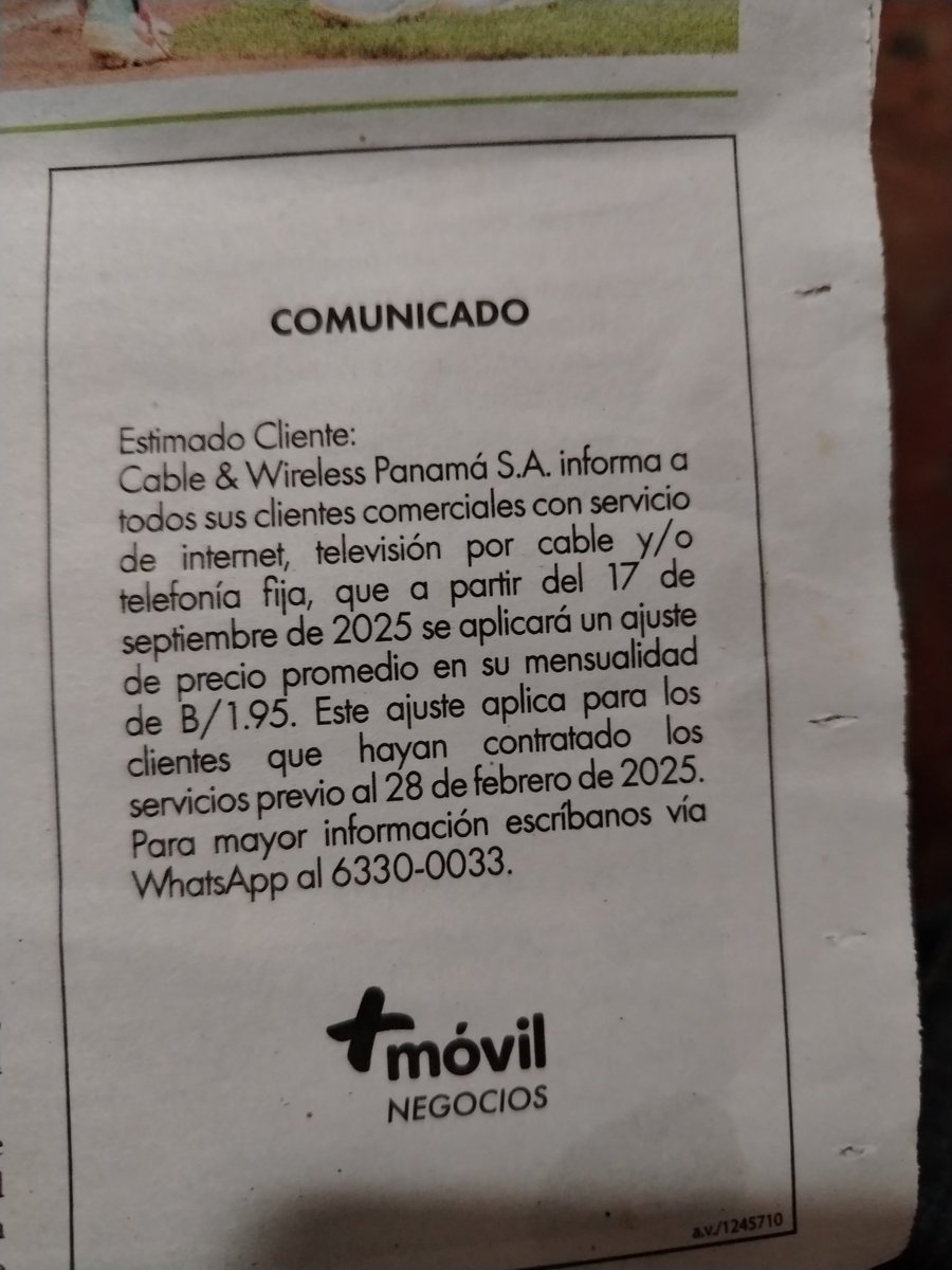 Comunicado de <a href="/MasMovilPanama/">MasMovilPanama</a> para aquellos  clientes suyos sin acceso a email, WhatsApp, navegación web, servicio de tv, sin acceso a recibir llamadas y SMS, que viven en 1990; donde les dicen que les van a subir el precio de sus servicios #sarcasmo