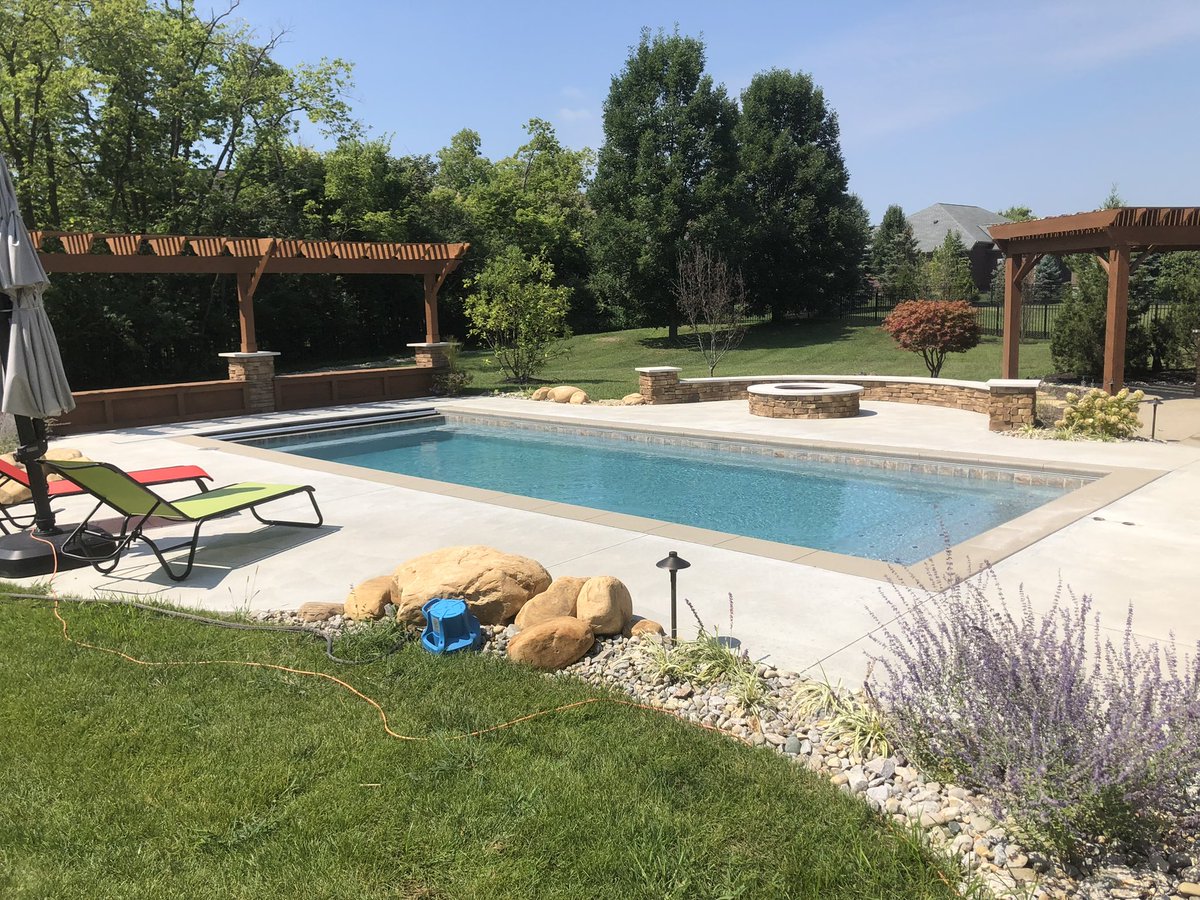 Aquamarinecinci's tweet photo. Contact us today and upgrade your backyard experience! #fiberglasspools #backyardgoals #poolside #paradise #oasis https://t.co/A8rlzahL5a