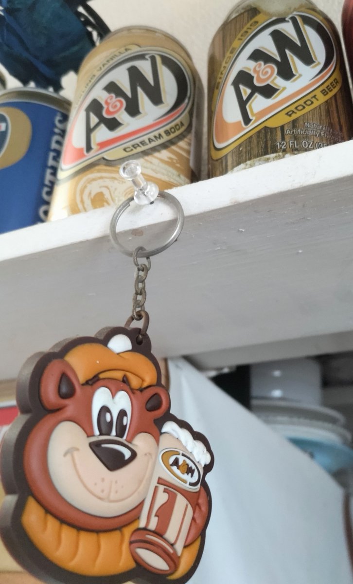 shinsburger0704's tweet image. ⚾決勝ですね

両校にエールを送りつつ
店的には沖縄寄りでございます

#SPAM　A&amp;amp;W　#RootBeer
#BLUESEALIceCream

本日もご来店をお待ちいたしております