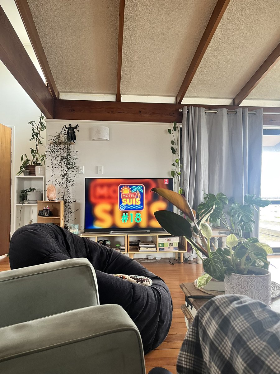 L’única cosa que em te connectat amb el meu <a href="/CESabadell/">CE Sabadell 🧅</a>. 
Honor desde Oceania💙🤍