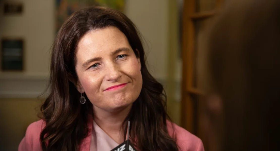 Finance Minister Claims Terrible Economy Is A Conspiracy Theory buff.ly/EXsiiB8