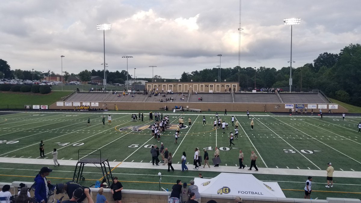 Limestone Tailgating ⚜ tweet media