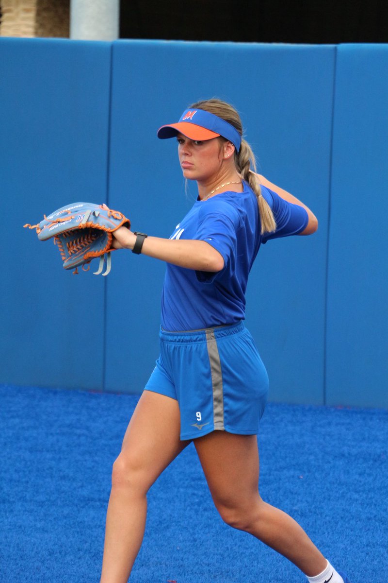 McLennan Softball tweet media