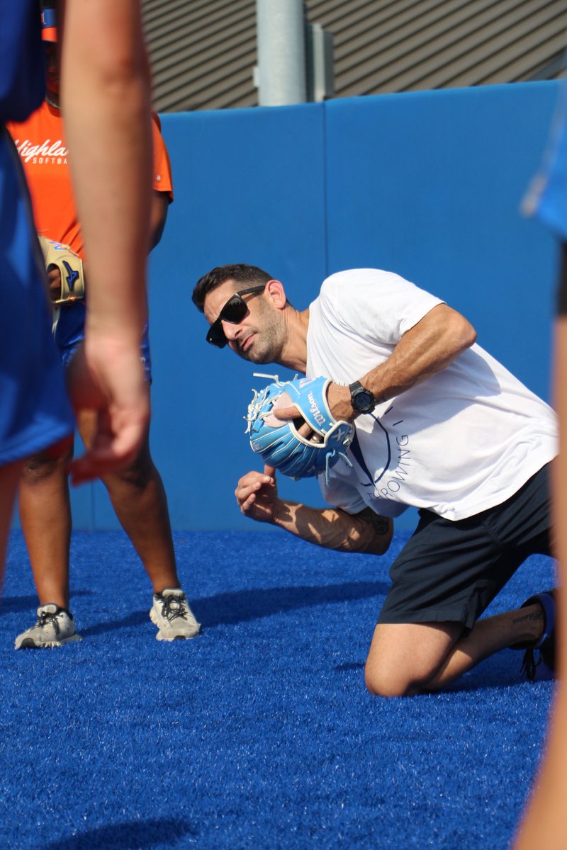 McLennan Softball tweet media