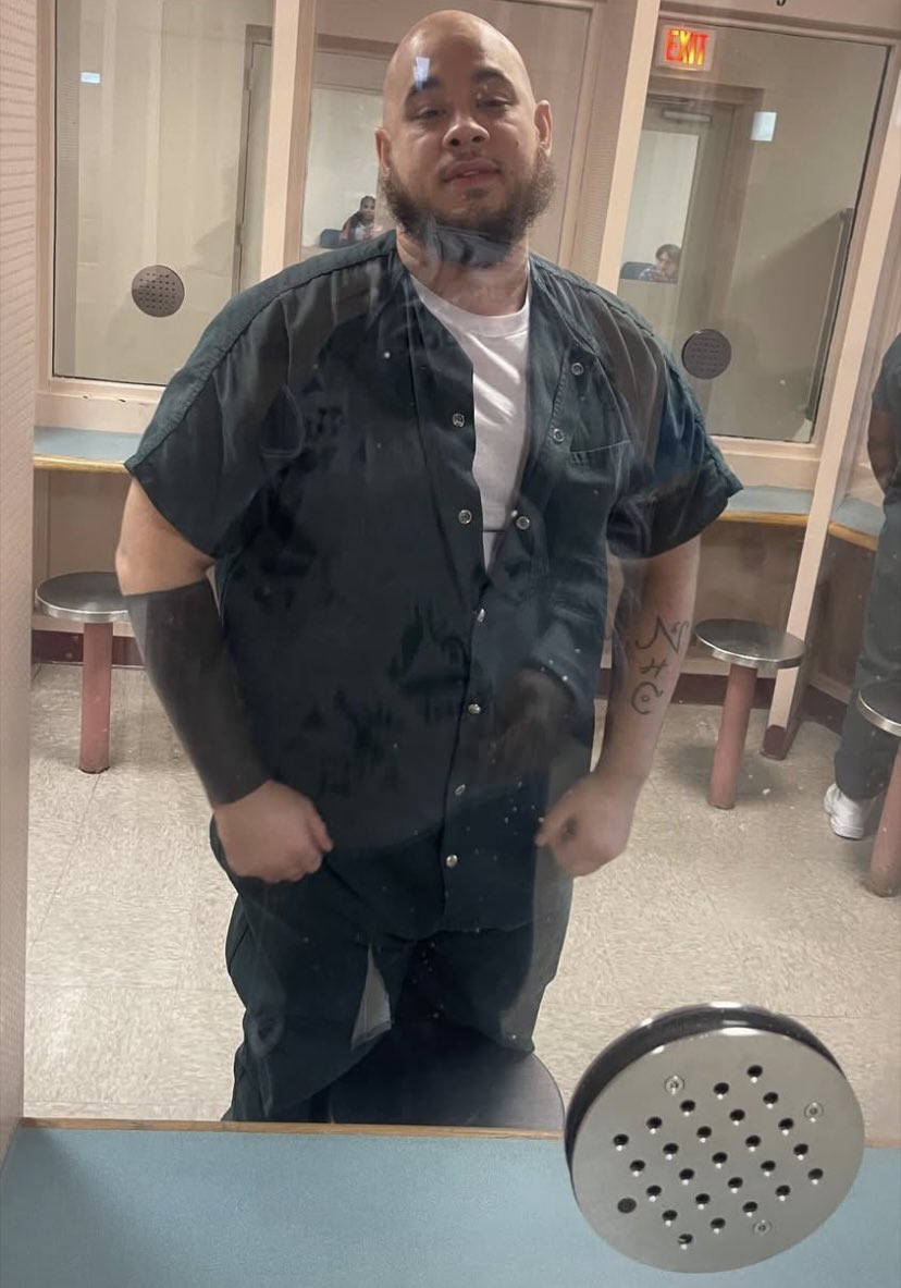 TheonlyDrama's tweet image. Outstanding membership 🤝  the less said is the best said. 🤐 
#FreeLC that boy a menace.