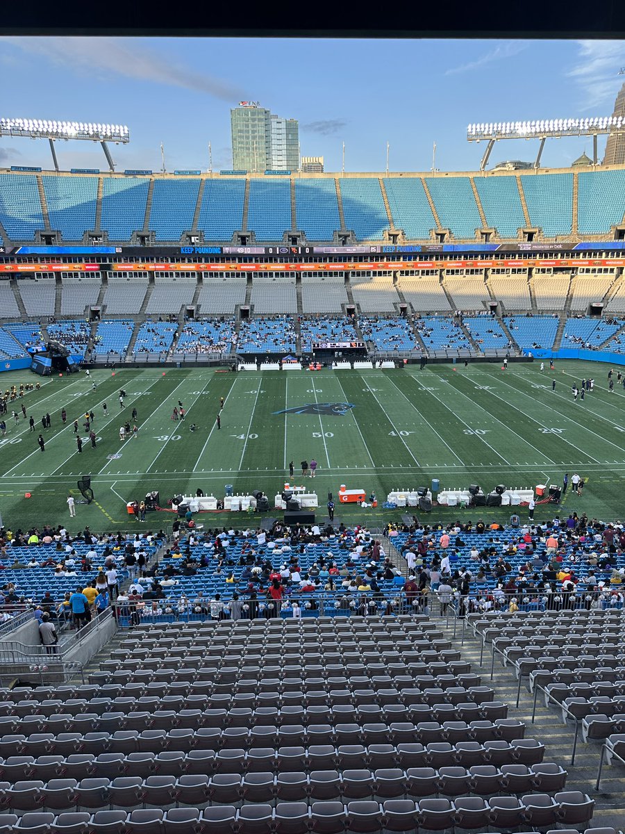 Evan Budrovich (@evanbud) on Twitter photo 2025 is off and running! <a href="/NCHSAA/">NCHSAA</a>
<a href="/grimsleyfb/">Grimsley Football</a> vs <a href="/DubCFootball/">West Charlotte Lions Football</a>
Live at 8 PM ๐
๐บ <a href="/ABC45TV/">ABC45 WXLV / My48 WMYV</a> and ABC45 YouTube 2025 is off and running! <a href="/NCHSAA/">NCHSAA</a>
<a href="/grimsleyfb/">Grimsley Football</a> vs <a href="/DubCFootball/">West Charlotte Lions Football</a>
Live at 8 PM ๐
๐บ <a href="/ABC45TV/">ABC45 WXLV / My48 WMYV</a> and ABC45 YouTube