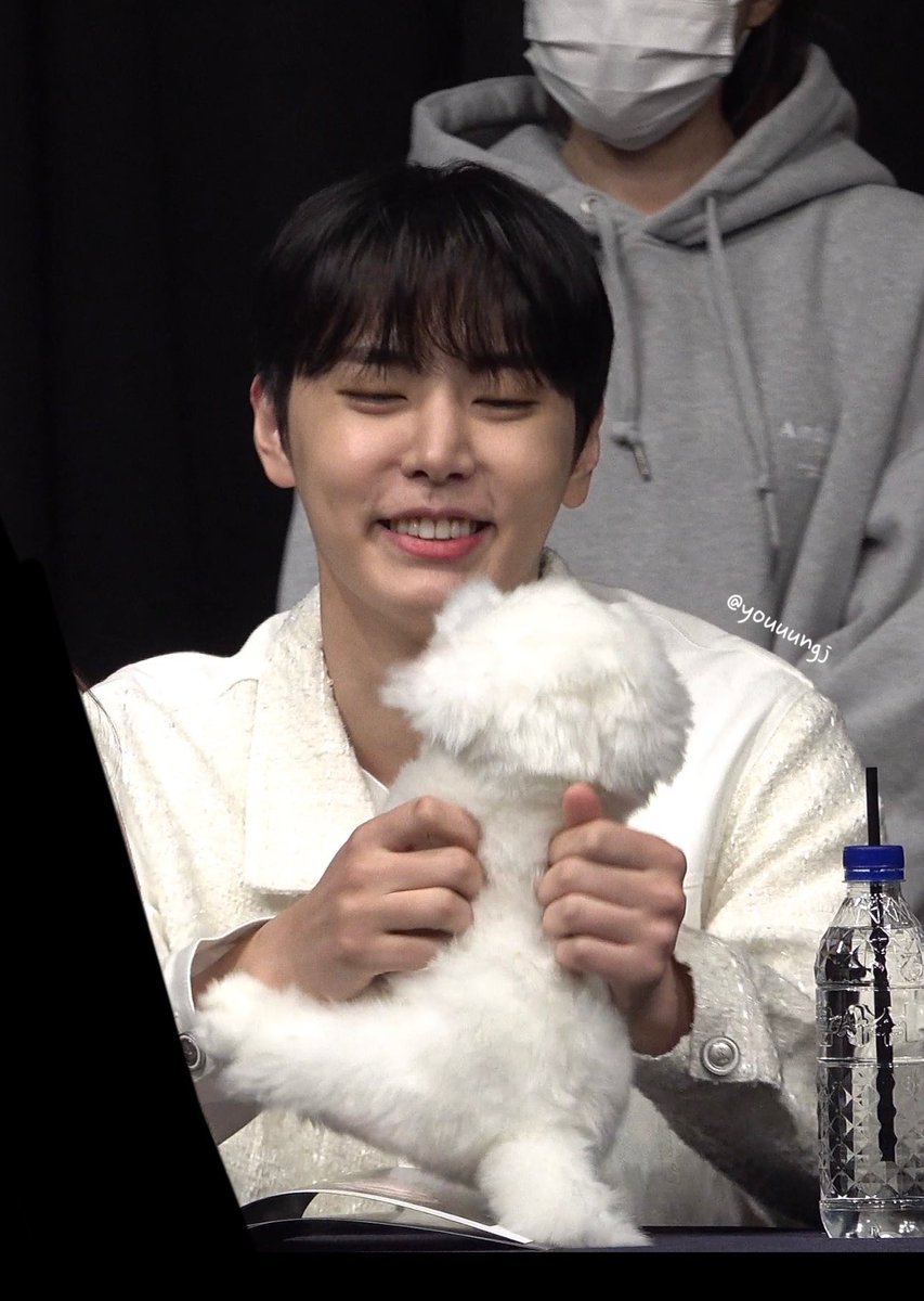 Yooni9408's tweet photo. 재윤시😚 +8 https://t.co/VgOjQCUYvi