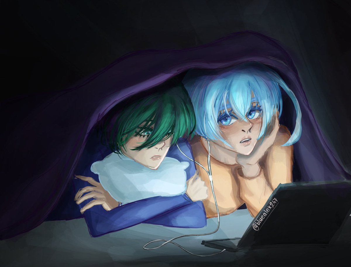 Hiorin watching horror movies together