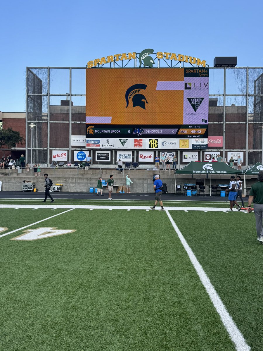 📍Mountain Brook High School #XOStats #AHSAA #ALFBChat