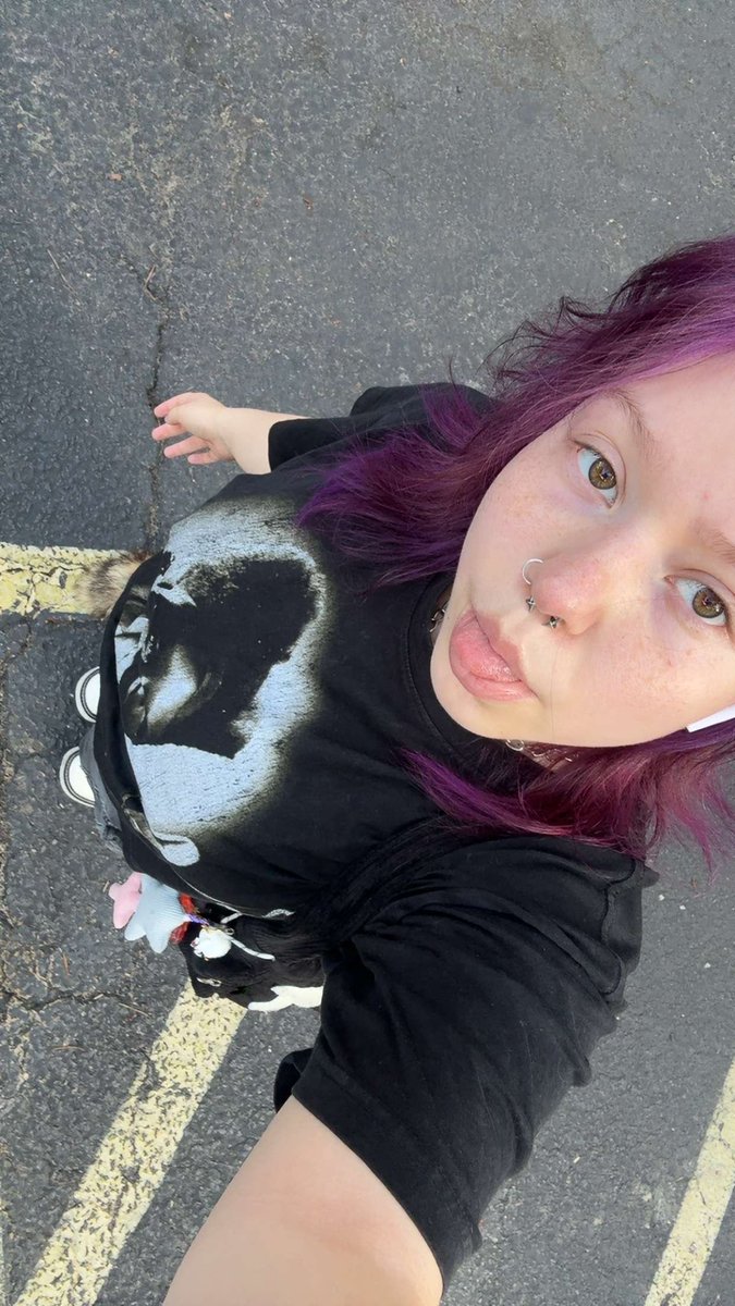 lavenderlatte77's tweet photo. ⋆.🗡️ 22
⋆.🗡️ he/she/they(genderfluid)
⋆.🗡️ gamer(fort, stardew +more)
⋆.🗡️ stoner 
⋆.🗡️ infp 
⋆.🗡️ anime 
⋆.🗡️ music
⋆.🗡️ pokemon

♡ &amp; ↺ to be moots!! (selective)

#promotwt #moothunt #gamingtwt #animetwt #oomf #moots https://t.co/BXTEP1rdLr