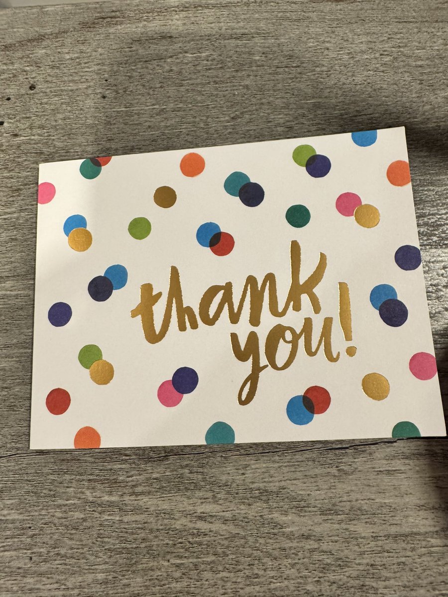 I always appreciate my patients sweet gestures of gratitude like the candle, candy and framed message to end the week! 🥰 

This patient underwent a major body sculpting procedure with me recently where I performed liposuction of the abdomen, flanks, and back  with fat transfer