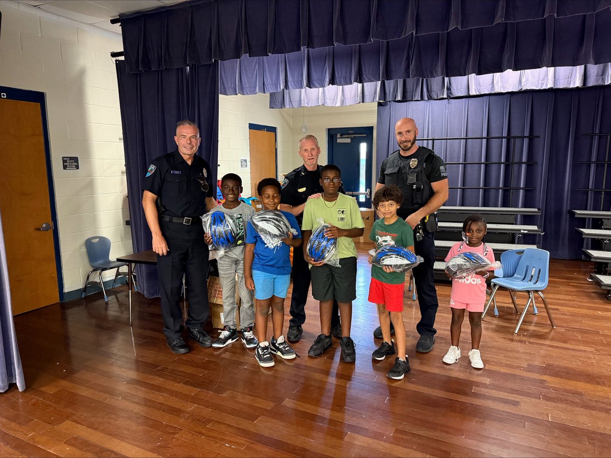 South Daytona Elem tweet media