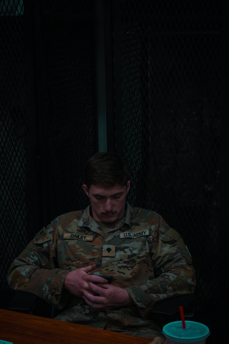 shappirro_'s tweet photo. Army life https://t.co/gM26Tgh4D6