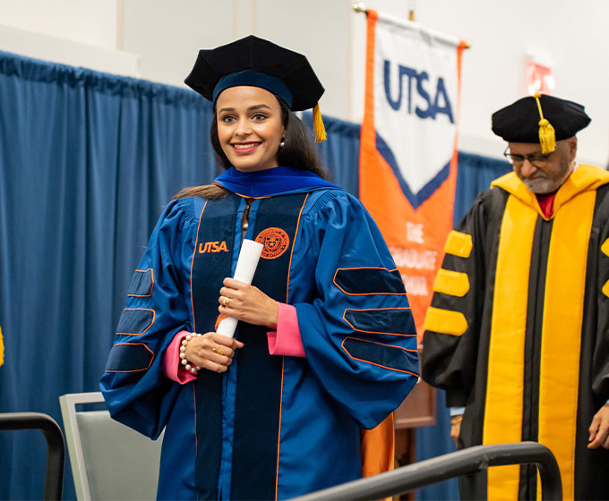 UTSA's tweet photo. When multiple federal grant programs were unexpectedly canceled or suspended, it left dozens of students at UTSA — many of them first-gens — without the support they needed to complete their education.

The Max and Minnie Tomerlin Voelcker Fund and its trustees stepped in to help. They committed $250,000 in short-term emergency support that will help @UTSASciences doctoral students continue their education and research in Fall 2025.

Full story: https://t.co/AmpxSjBUil