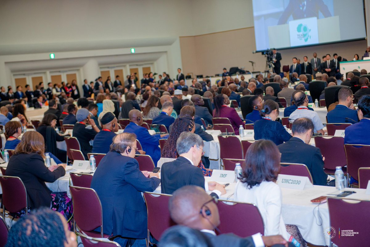MbulukuMoise's tweet image. Le Ministre du Commerce Extérieur @MinComex_RDC a aussi salué le nouveau partenariat stratégique avec l’Organisation Japonaise du Commerce Extérieur,qui renforcera les capacités de l’#ANAPI @investindrc et  l’#ANAPEX,facilitant l’arrivée de grandes entreprises japonaises. 

#FIN