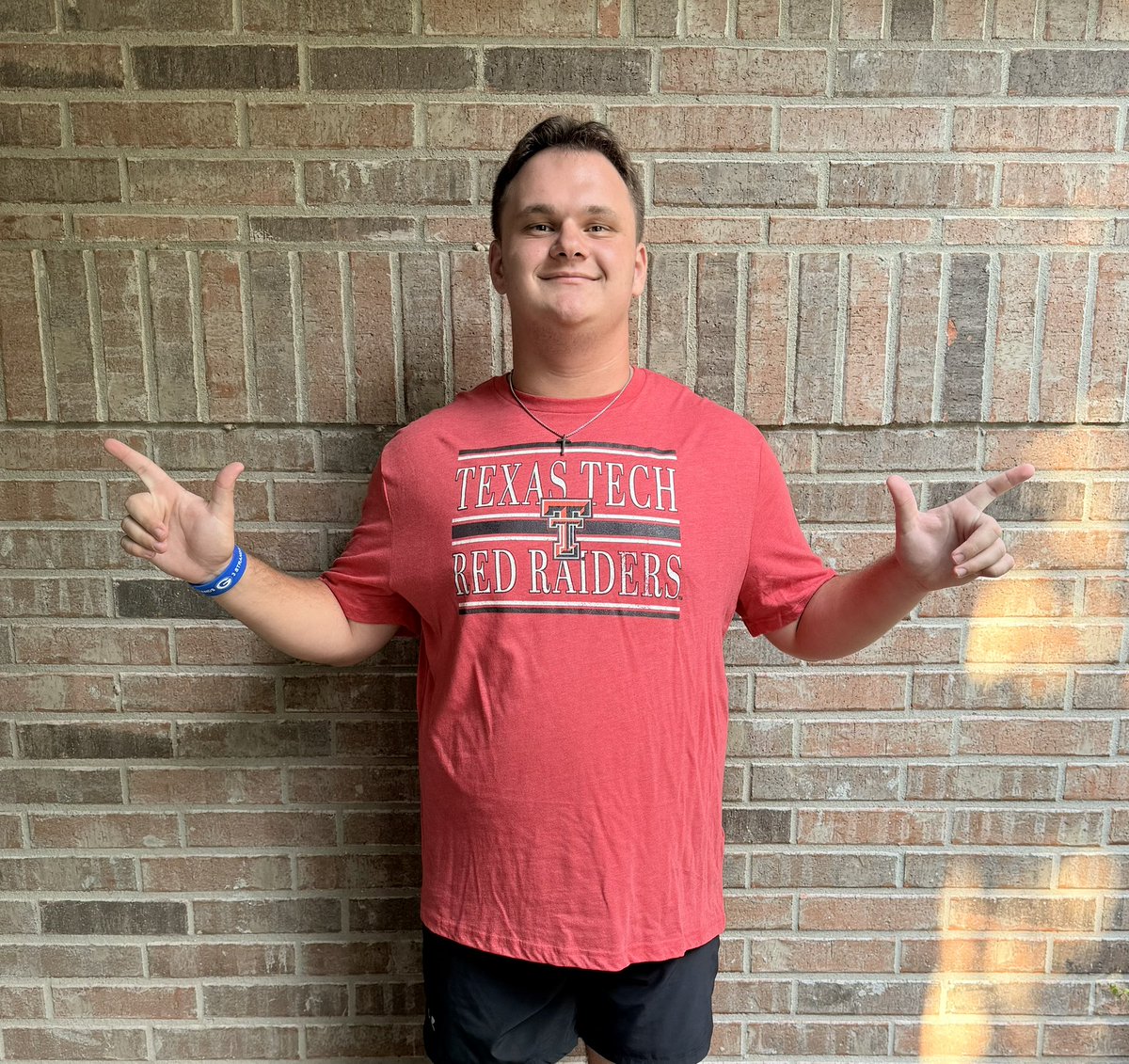 Chad Hennessey tweet media