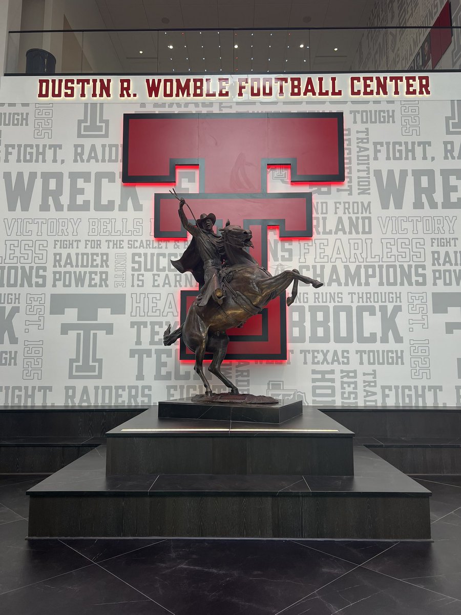 Chad Hennessey tweet media