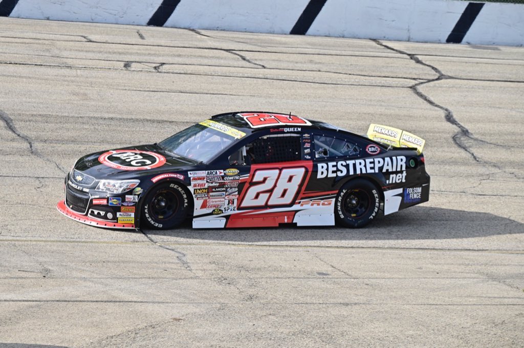 Pinnacle Racing Group tweet media