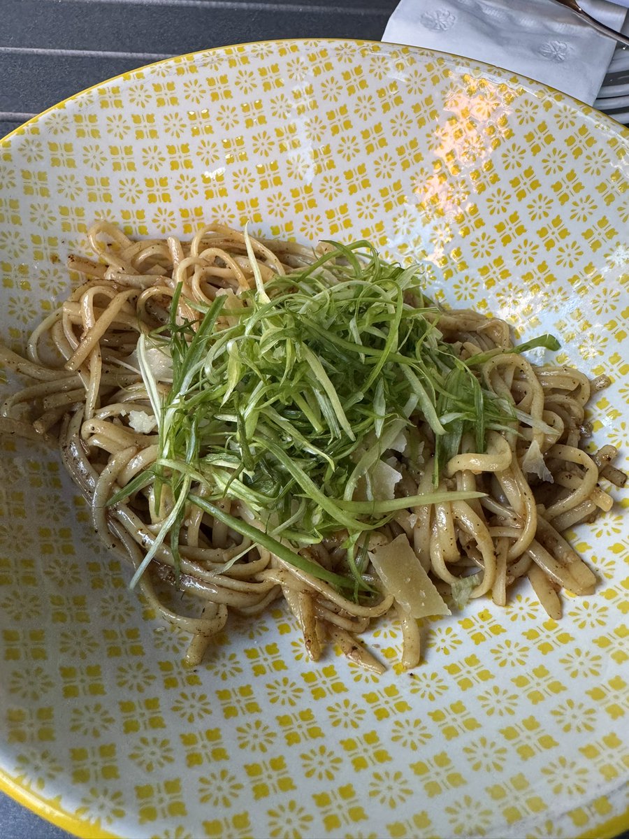 Gregory Hoodin tweet media