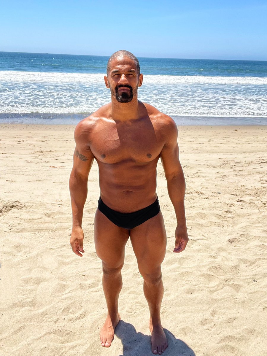 This August marks 8 years alcohol-free. I’m letting the sun kiss me today instead of Tito’s Vodka. 😝
For years, I was a functioning alcoholic in <a href="/WWE/">WWE</a>—never sloppy, ALWAYS in control, but my memories are a blur. Sobriety has given me clarity, freedom, and strength. 
If you’re