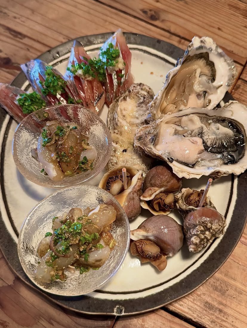 lovely to be back - a true Melbourne spring fling.

though I enjoy Adelaide v much: the slow &amp; unrushed lifestyle, the fact stores actually do close early &amp; on Sundays, the food scene &amp; Central Market, the friendliness, meeting old &amp; new friends.

I’ll be back in November.