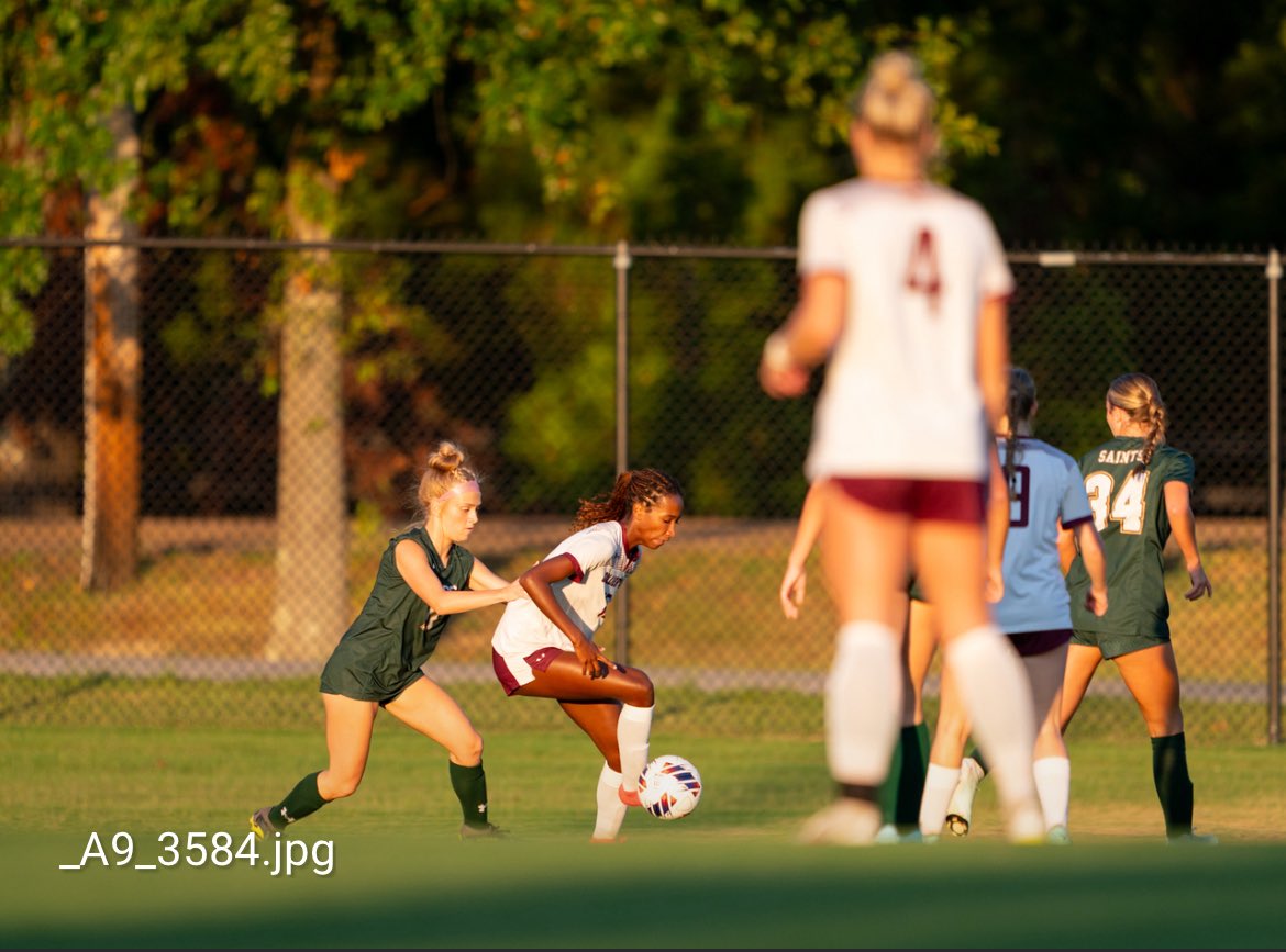 16Kaitlyn_Lewis's tweet image. Great game for our team. Defeating Briarcrest in our season opener. 
7-1 Win 1 goal 2 assist. #godragonsgo