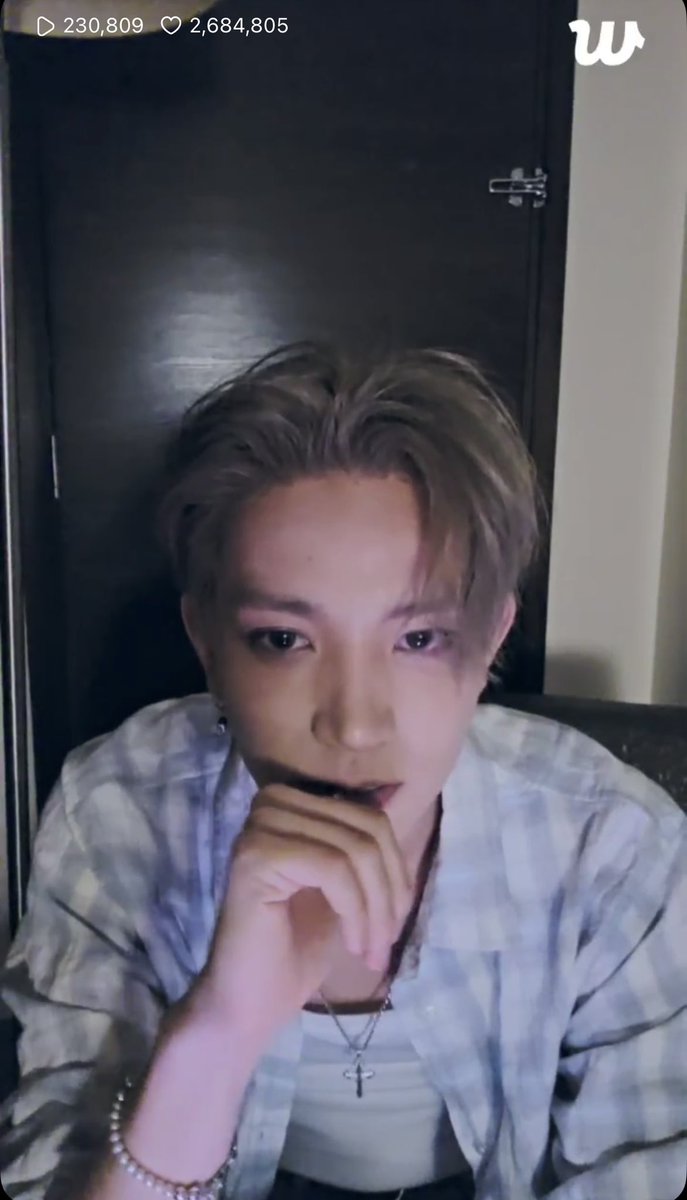 enhypenupdates's tweet image. [EN-LIVE PLAYLIST 🌟] 250823
“HEE-PLY”

Heeseung Weverse Live Playlist 🎵

Sleep Well - d4vd
GIRLS - The Kid LAROI
GO BABY - Justin Bieber
MUTT - Leon Thomas 
MUTT (REMIX) - Leon Thomas &amp;amp; Freddie Gibbs
DAISIES - Justin Bieber 
YUKON - Justin Bieber
LOVE. (feat. Zacari) - Kendrick…